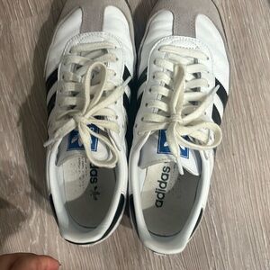 Us 7 adidas sambas